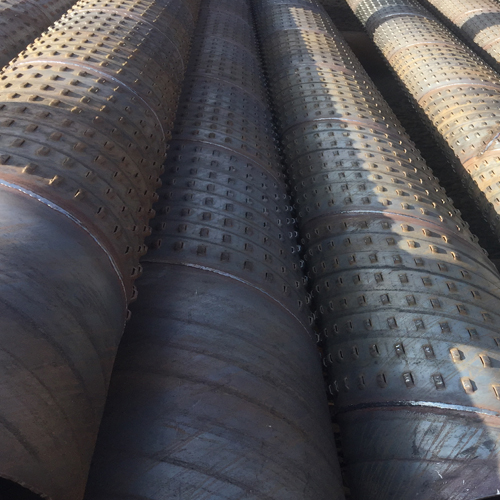 湘潭孔式滤水管的材质选择